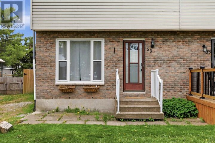 Property Photo: 53 Atwater St ON P6C 5Y7