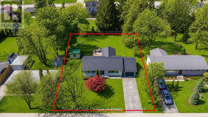 Property Photo:  77 Chalk Street North  ON N0K 1W0 
