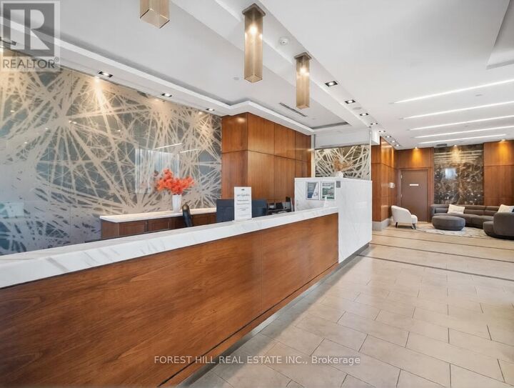 Property Photo: 2015 Sheppard Avenue East 3607 ON M2J 1W6