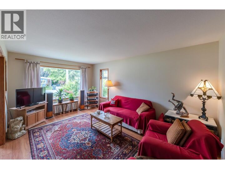 Property Photo:  11819 Grant Avenue  BC V0H 1Z8 