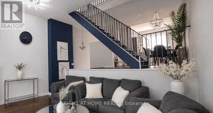 Property Photo:  589 Beechwood Drive North 32  ON N2T 2K9 