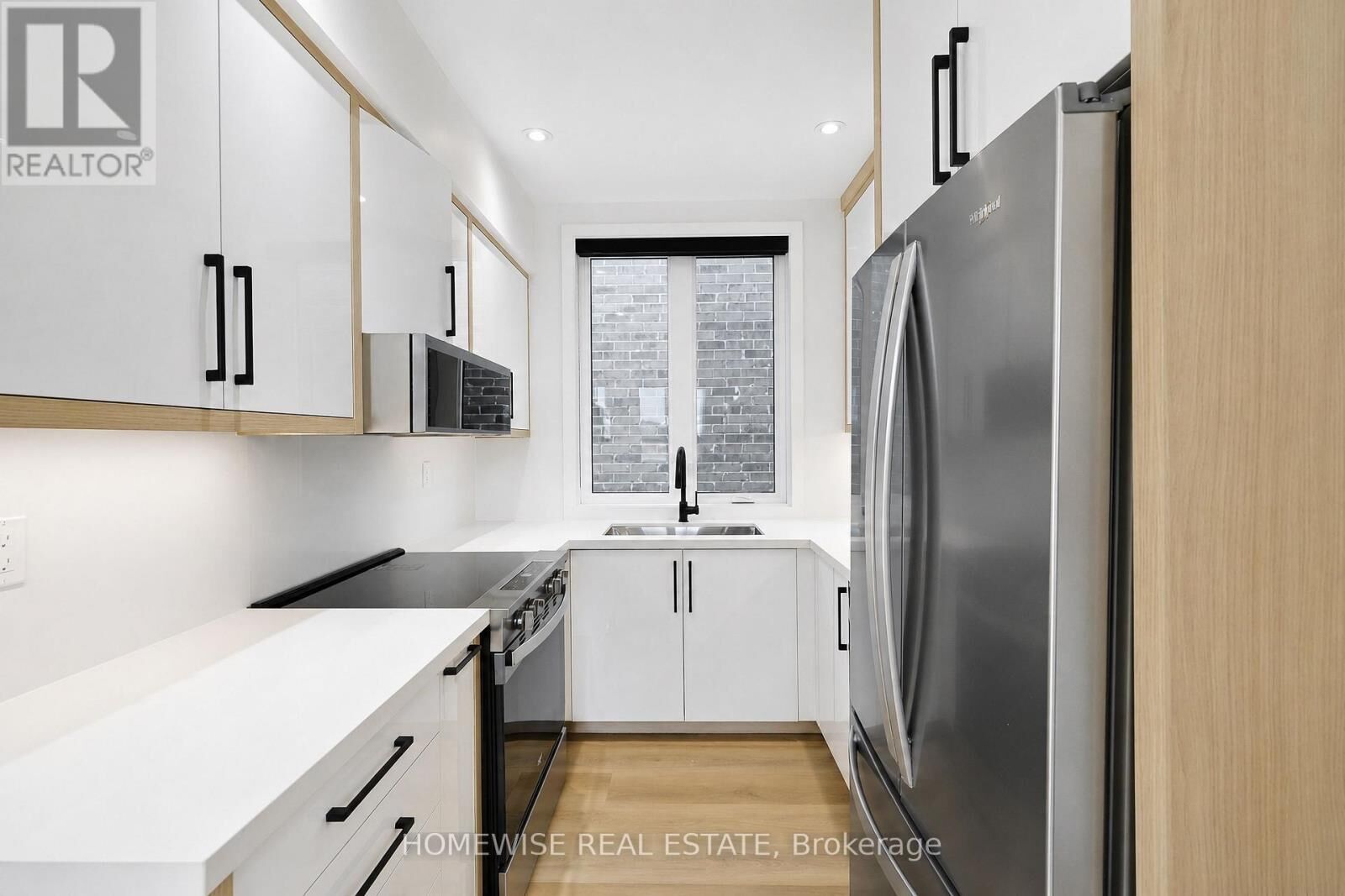 Property Photo:  159 Locksley Avenue 4  ON M6B 3N6 