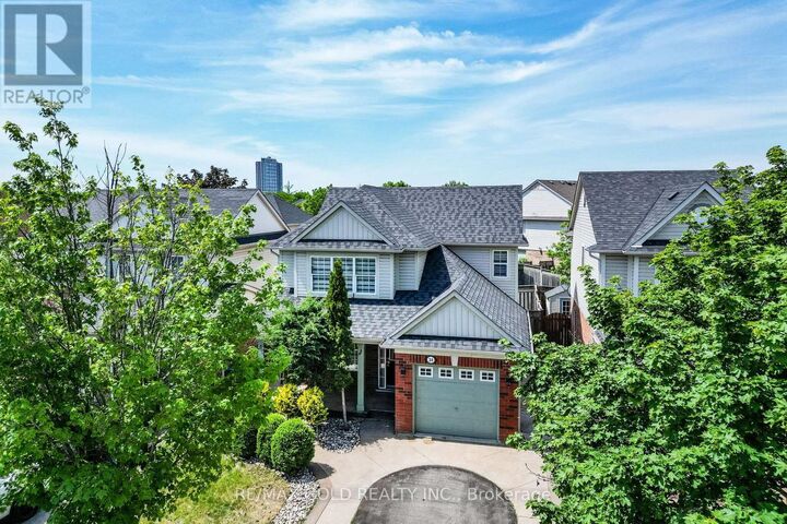 Photo de la propriété:  34 Worthington Avenue  ON L7A 1M9 