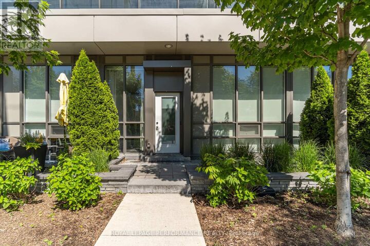 Property Photo:  8 Fieldway Road 103  ON M8Z 3L1 