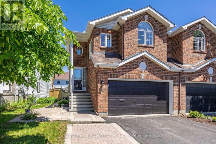 Property Photo: 127 Castle Glen Crescent ON K2L 4G9