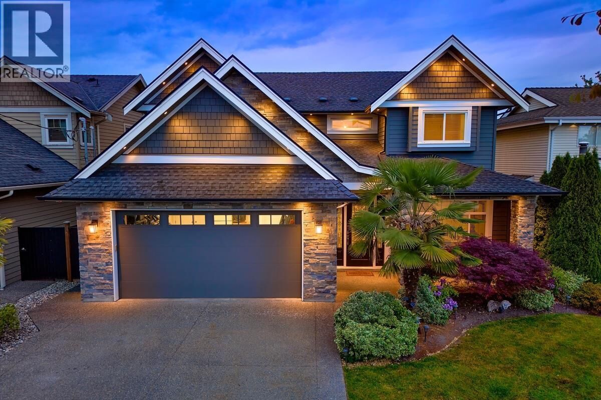 Property Photo: 4557 Savoy Street BC V4K 1P4