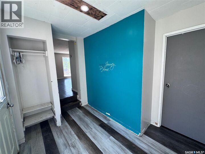 Property Photo:  408 4th Avenue E  SK S0K 0M0 