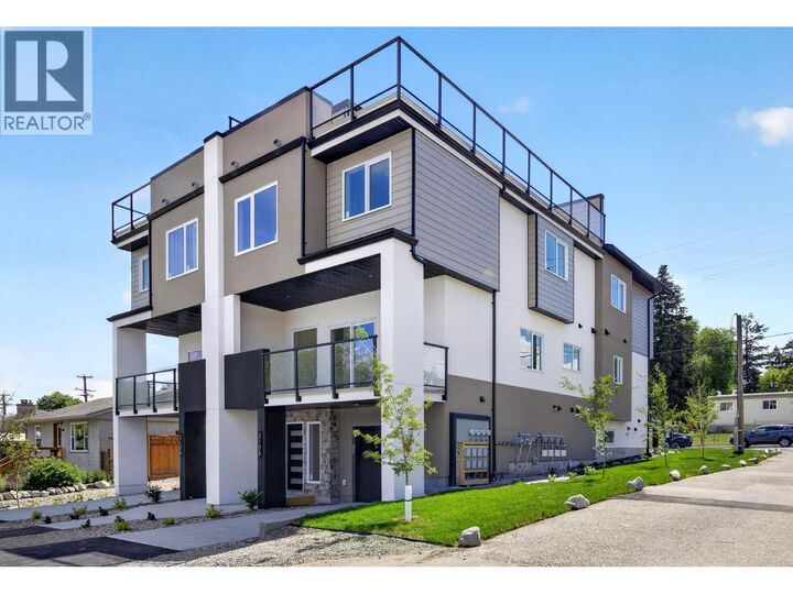 Property Photo:  3108 16th Avenue  BC V1T 5G7 