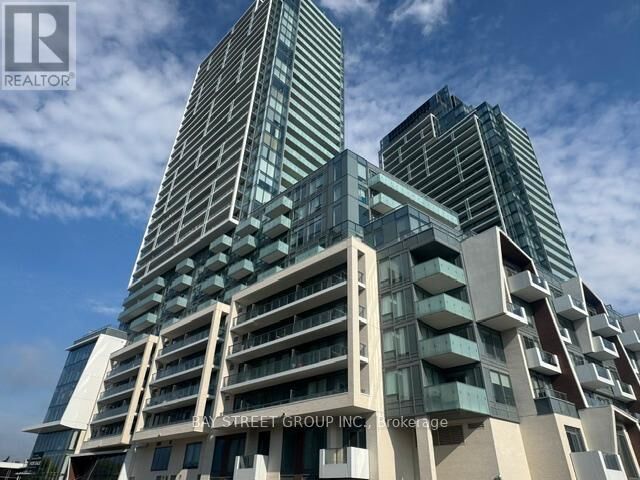 Property Photo:  8 Olympic Garden Drive South S621  ON M2M 0B9 