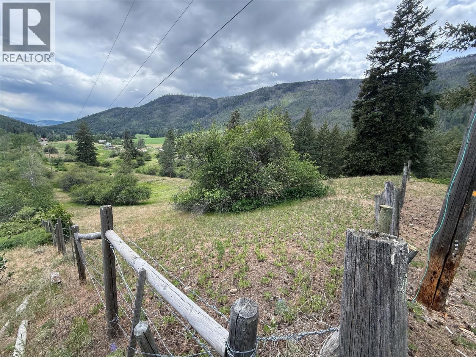 Property Photo:  306 Irish Creek Road South  BC V1H 2A4 