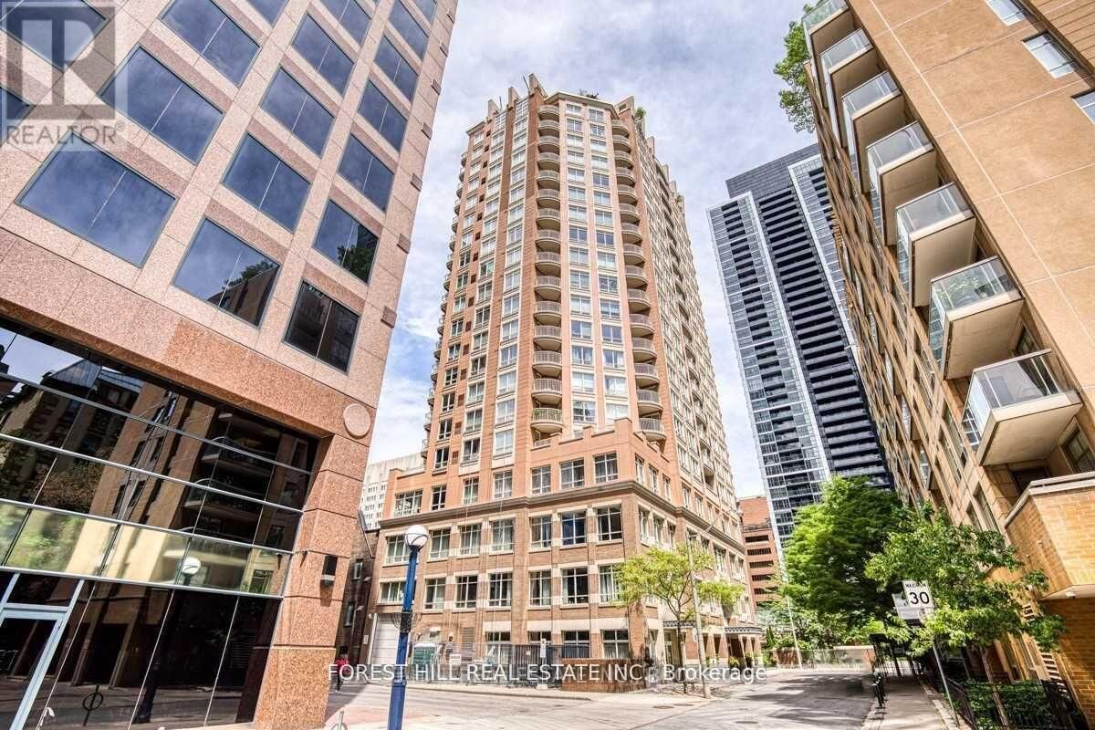 Property Photo:  100 Hayden Street 801  ON M4Y 3C7 