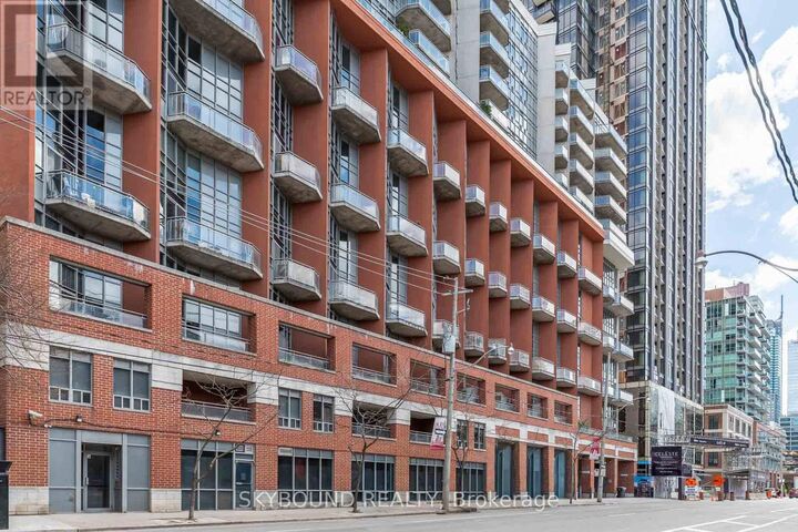 Property Photo:  255 Richmond Street East 802  ON M5A 4T7 