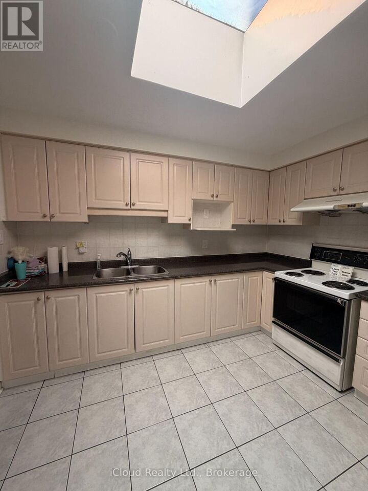 Property Photo: 5084 Dundas Street West 2nd Floor ON M9A 1C2
