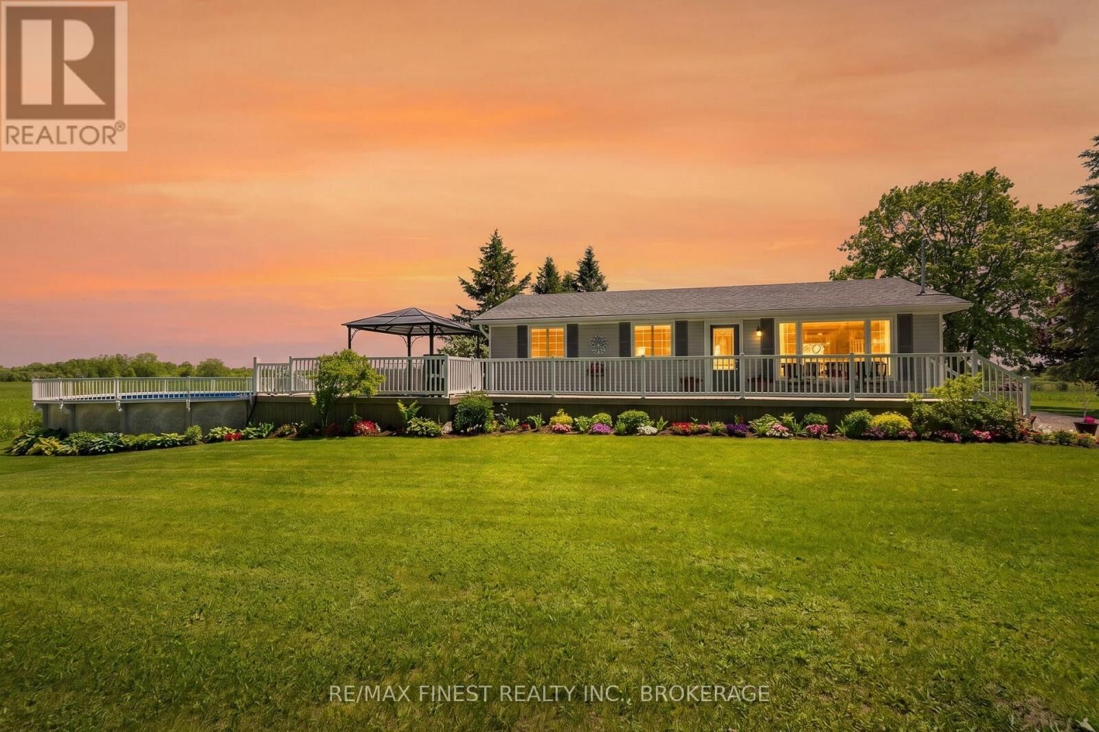 Property Photo:  598 Petworth Road  ON K0K 2N0 