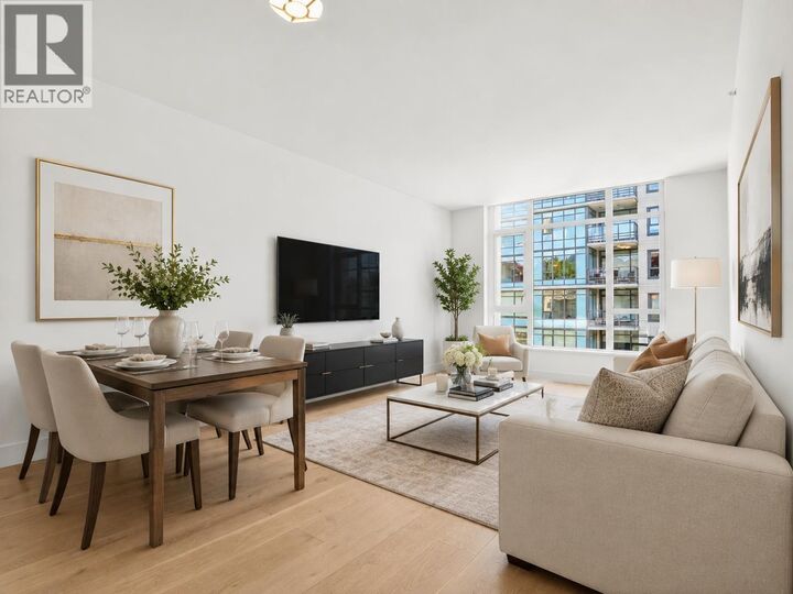 Photo de la propriété:  2780 Valley Centre Avenue 604  BC V7J 0C4 