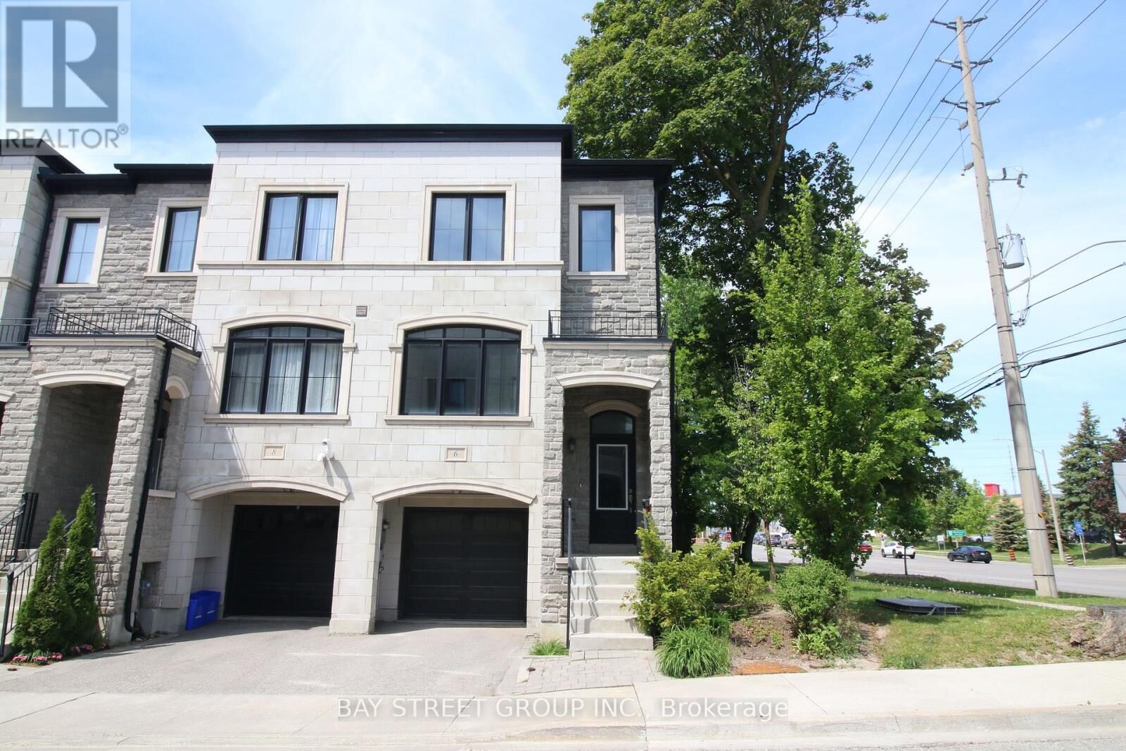 Property Photo:  6 Sombrero Lane  ON L4C 6E5 