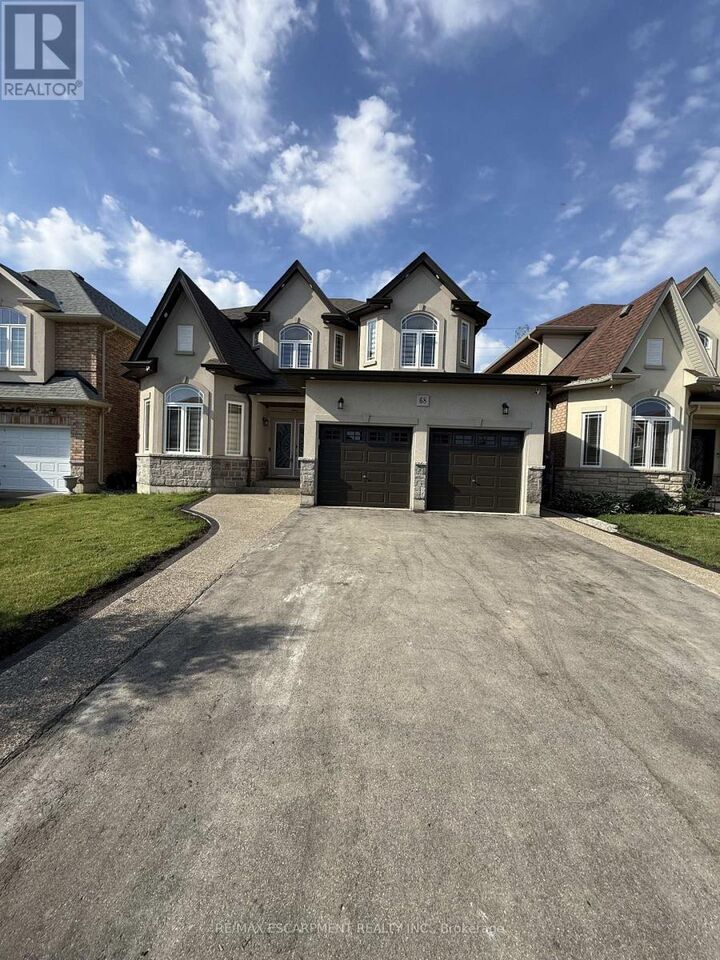 Property Photo: 68 Dolomiti Court ON L8J 3H5