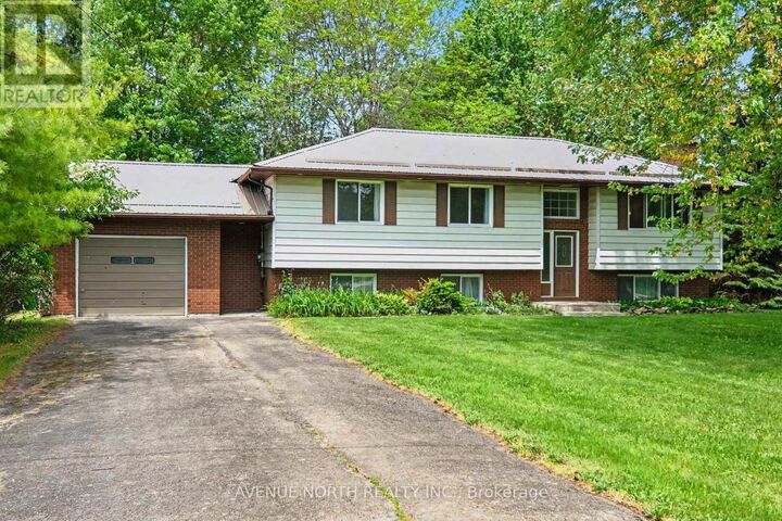 Property Photo:  146 Duncan Street  ON K7A 4S4 