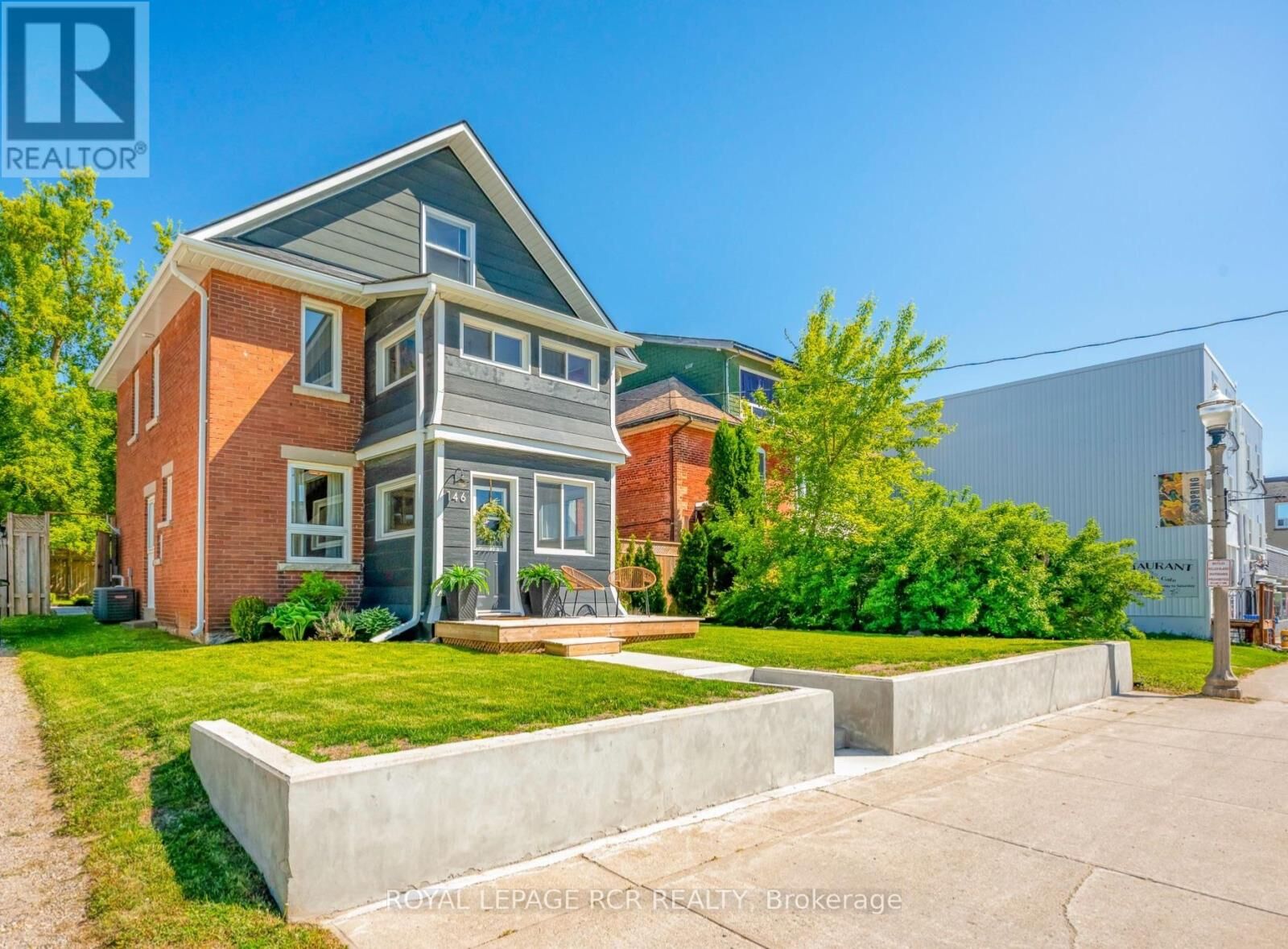 Property Photo:  146 Main Street West  ON L9V 2X8 