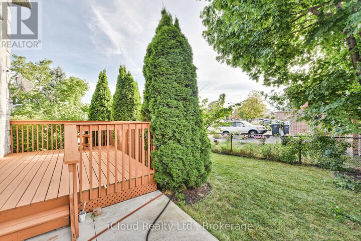 Property Photo:  14 Timberlane Drive  ON L6Y 3Y3 