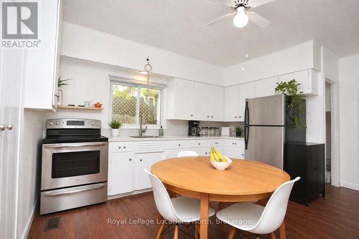 Property Photo:  85 Fourth Street West  ON L9Y 1R5 