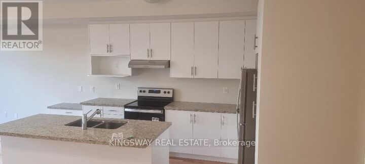 Property Photo:  2082 Coppenwood Common  ON L7P 0V8 