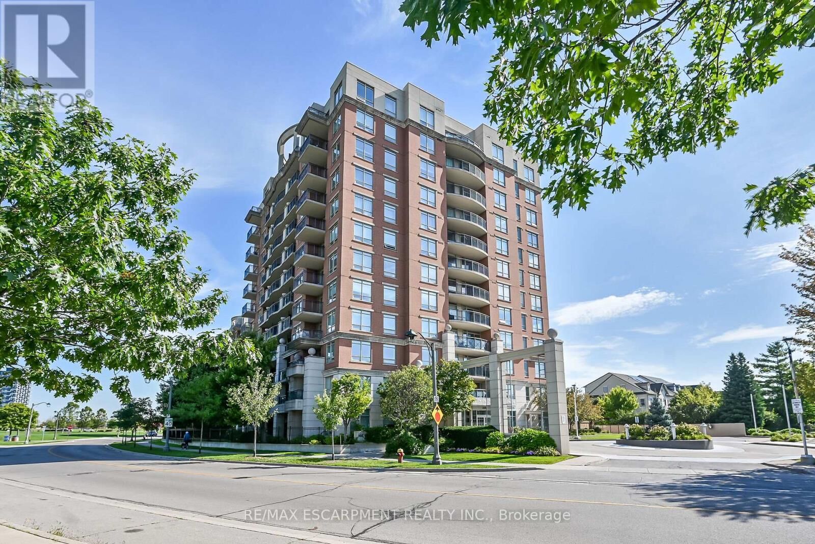 Property Photo:  2365 Central Park Drive 601  ON L6H 0C7 
