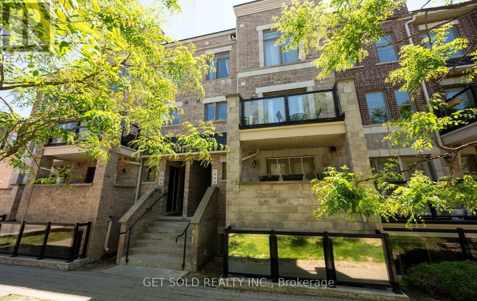 Property Photo:  80 Parrotta Drive 132  ON M9M 0E6 