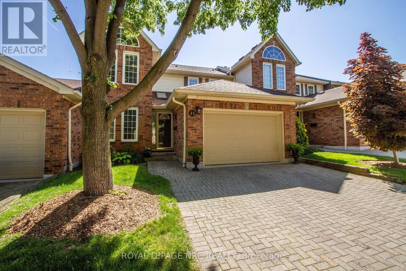 Property Photo: 141 Welland Vale Road 18 ON L2S 3S7