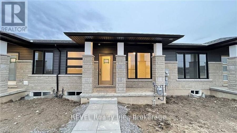 Property Photo:  86 Summersides Boulevard  ON L0S 1E6 