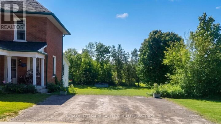 Property Photo:  45 Spring Street  ON K0L 2V0 