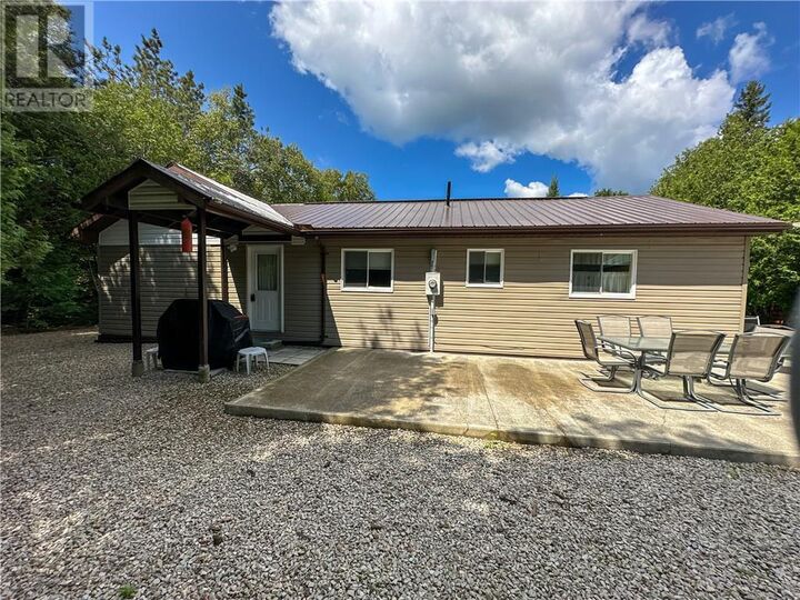 Property Photo: 75 Holmes Street ON P0P 2B0
