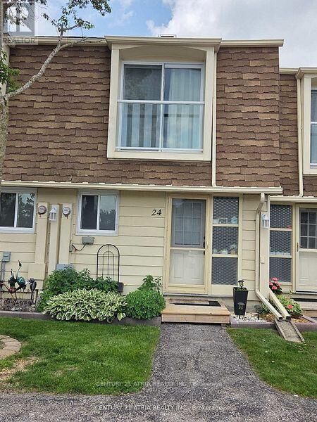 Property Photo: 4 Paradise Boulevard 24 ON L0K 1B0