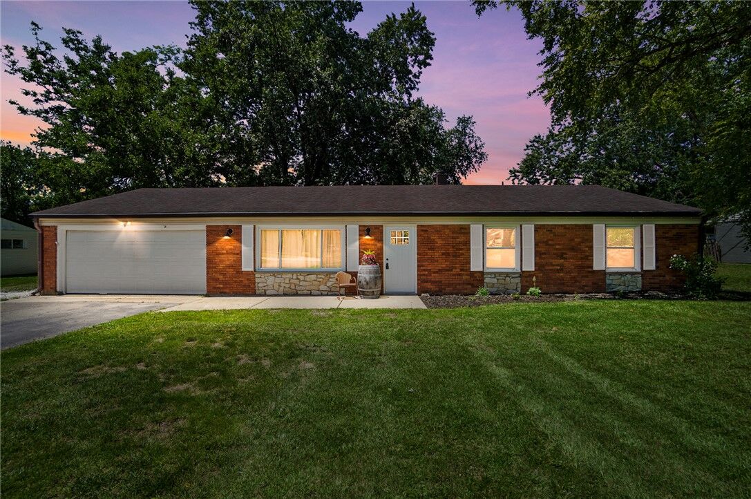 Property Photo: 9095 N Bunnell Hill Road OH 45458