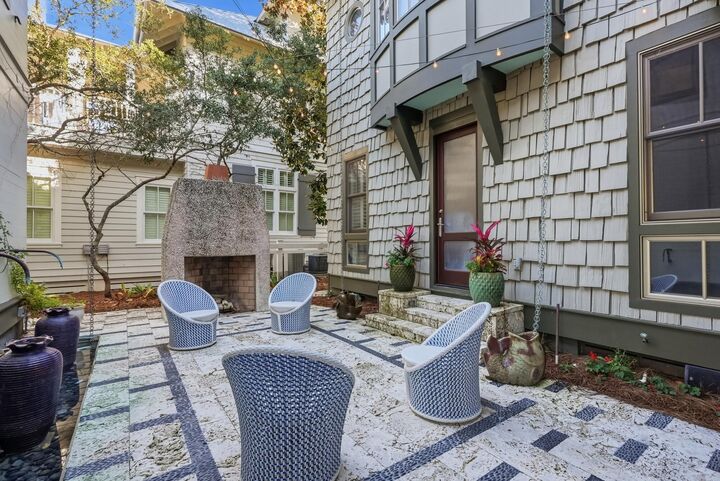 Property Photo:  21 Blackwater Street  FL 32459 