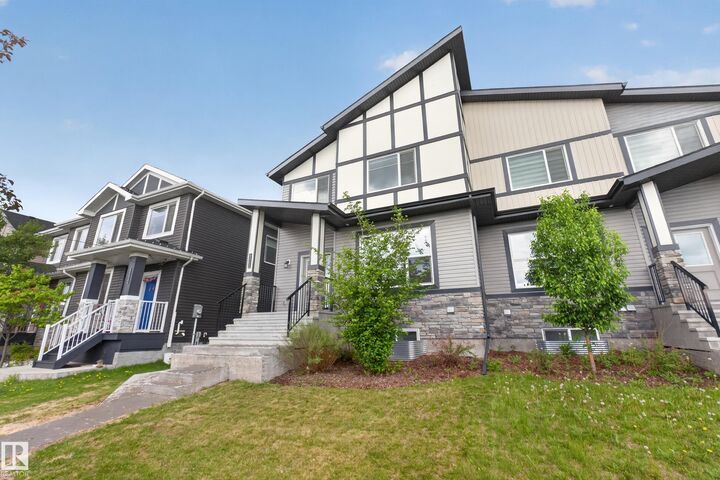Photo de la propriété:  6512 Chappelle Vista Vista SW  AB T6W 4A3 