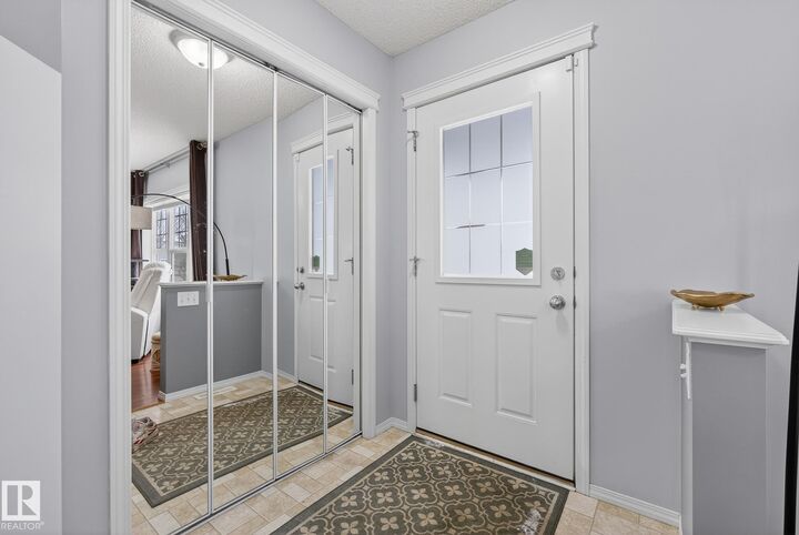 Property Photo:  67 Summerfield Point(E)  AB T8H 2P6 
