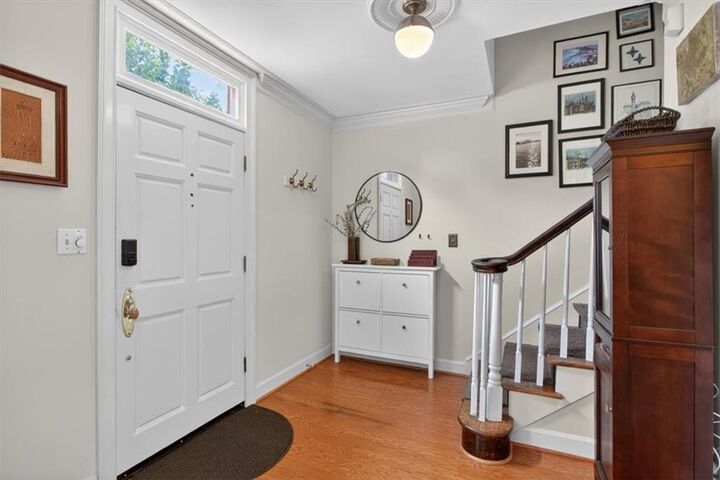 Property Photo:  272 Windsor Parkway NE  GA 30342 