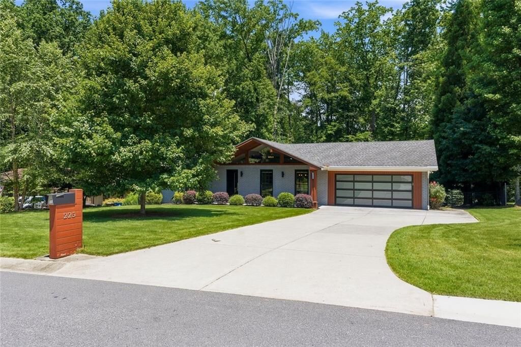 Property Photo: 225 Jayne Ellen Way GA 30009