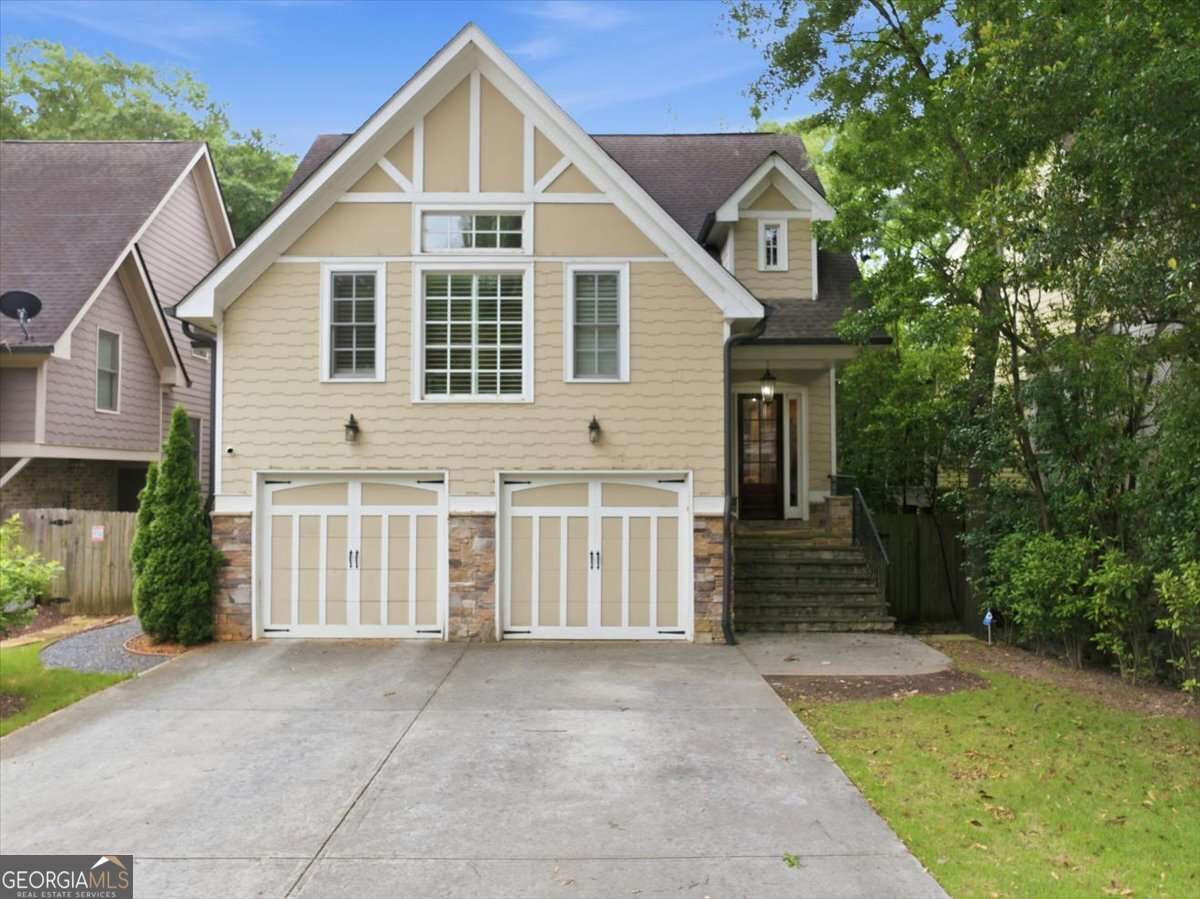 Property Photo: 1041 Pine Grove Avenue NE GA 30319