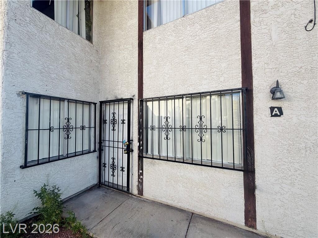 Property Photo: 4264 Tara Avenue 1(A) NV 89102