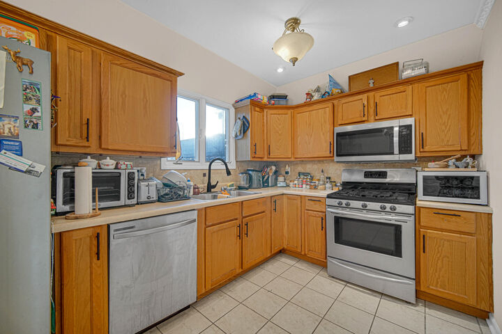 Property Photo:  7933 Jefferson Avenue 4B  IN 46321 