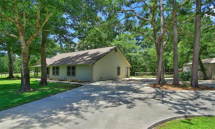 Property Photo: 25175 Amanda Lane TX 77447