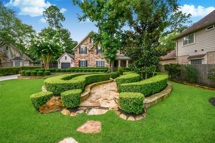 Property Photo: 90 Millsap Circle TX 77382