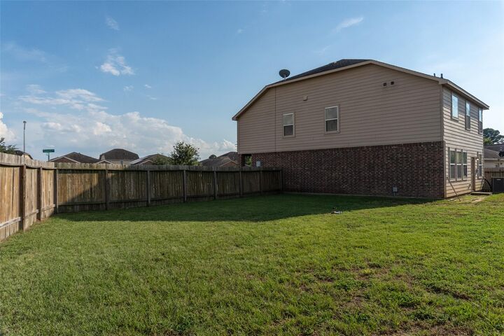 Property Photo:  22702 Tabberts Way  TX 77447 