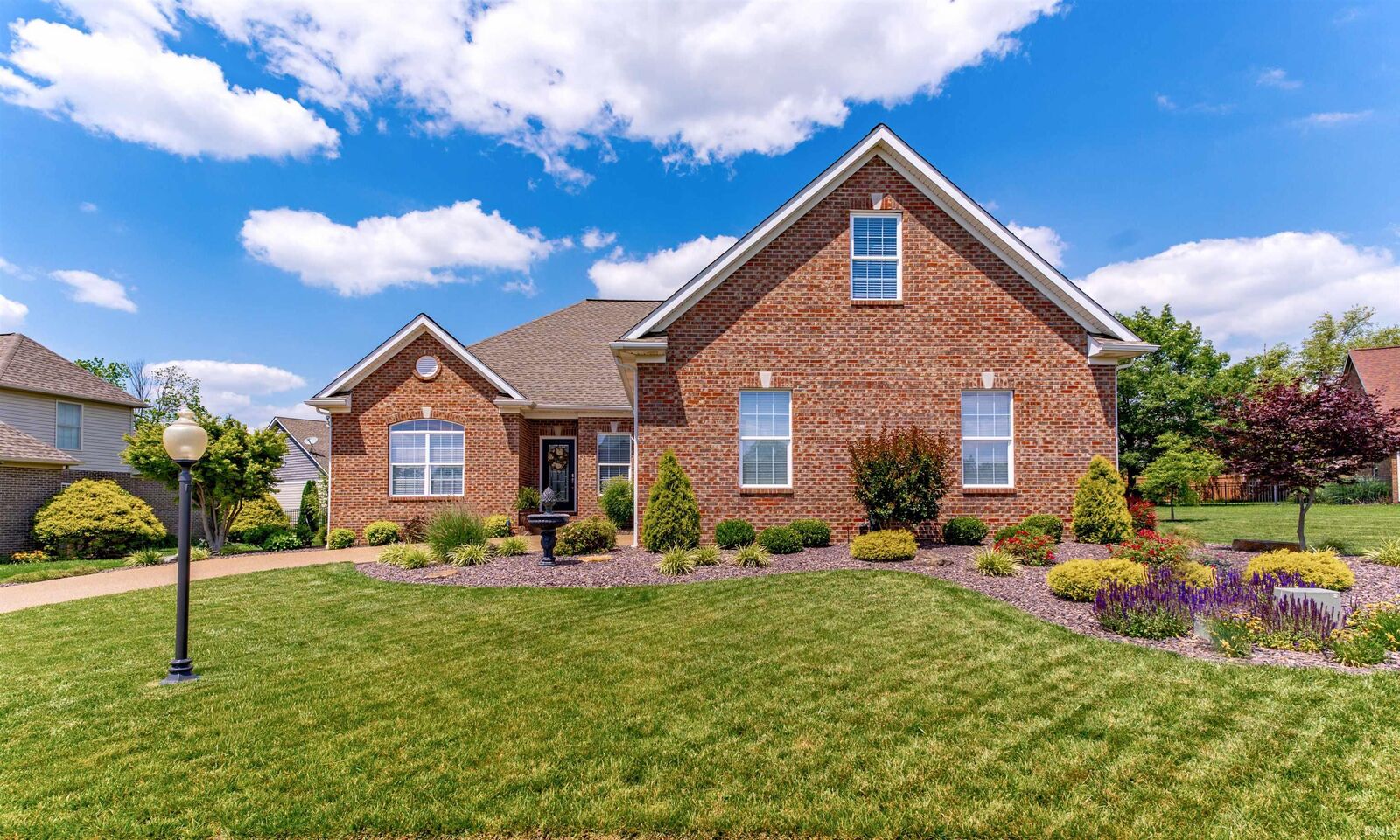 Property Photo:  2150 Long Cove Circle  IN 47630 