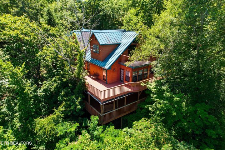 Property Photo:  201 Clear Point Lane  TN 37863 