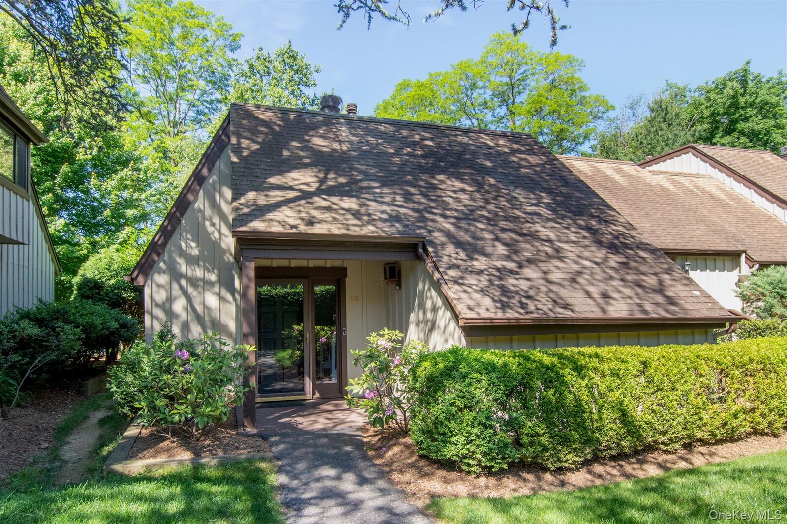 Property Photo:  60 Quail Close  NY 10533 