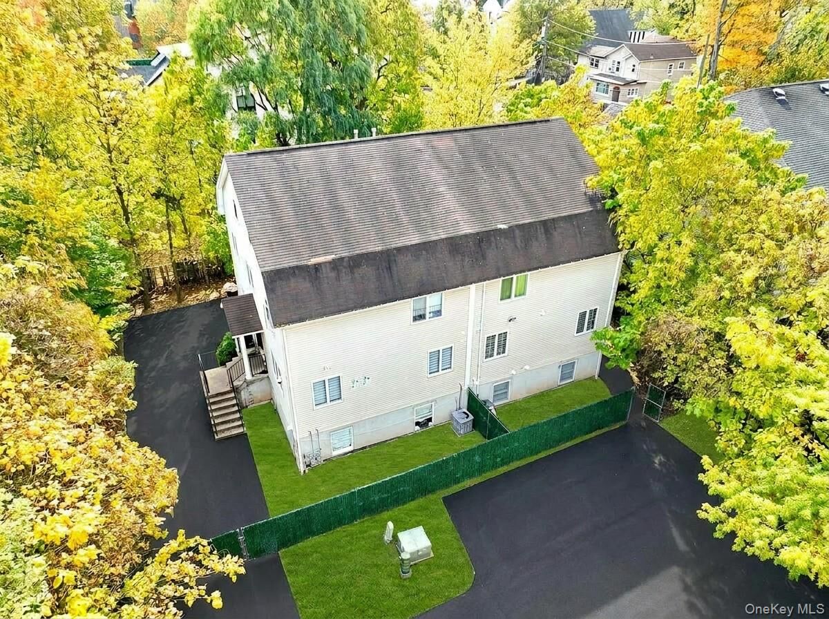 Property Photo: 11 Laura Place 2 NY 10977