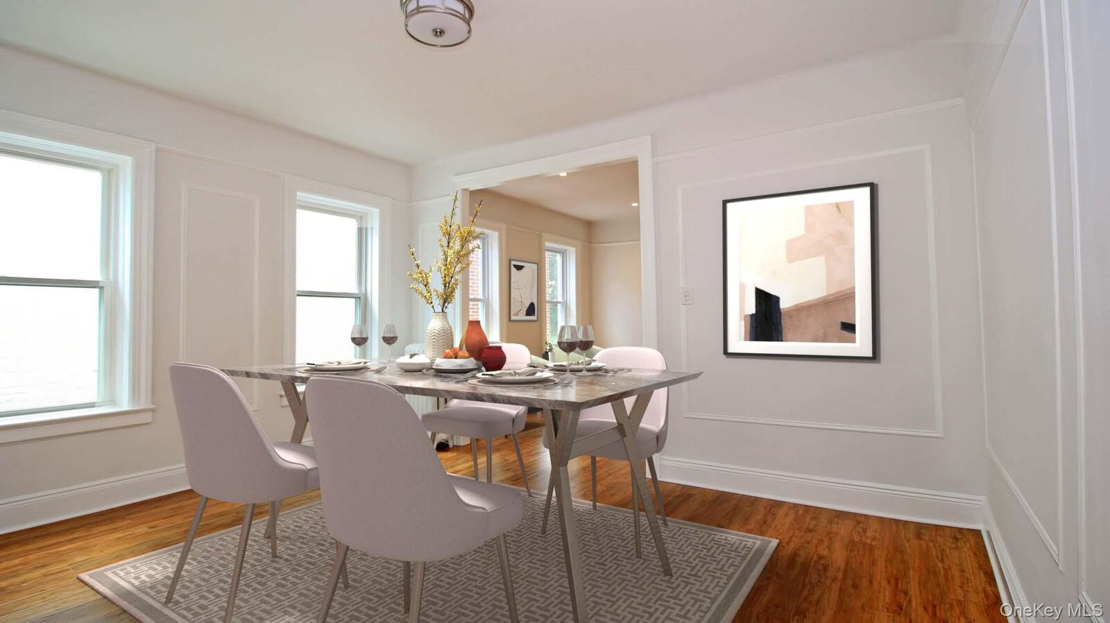 Property Photo:  